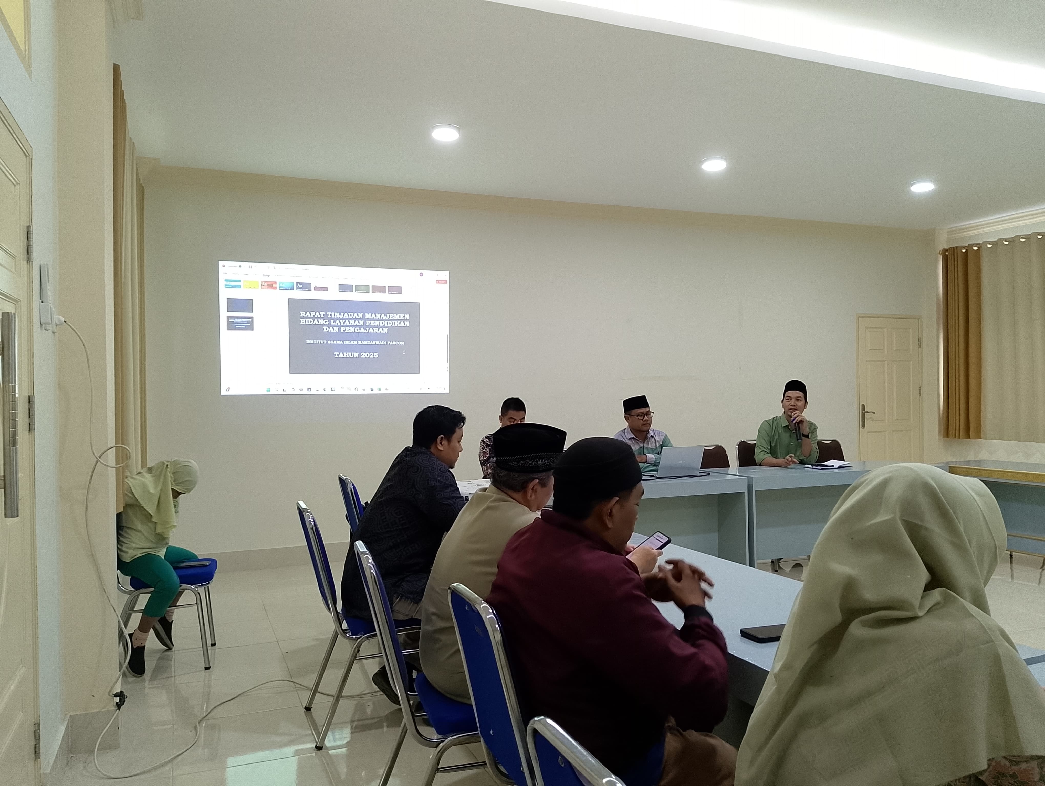 Rapat Tinjauan Manajemen (RTM) Bidang Layanan Pendidikan dan    pengajaran